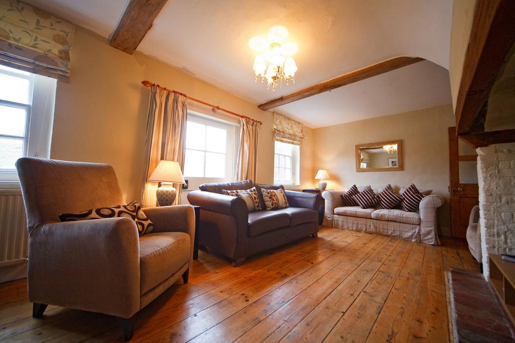 Leeds Castle Holiday Cottages Maidstone Room photo