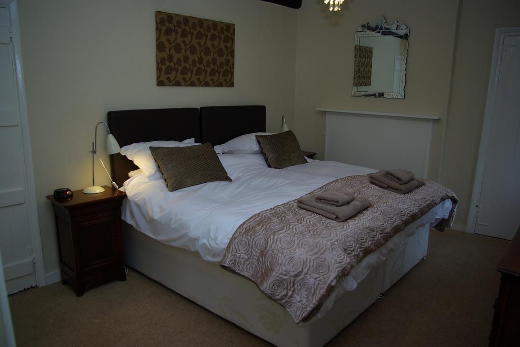 Leeds Castle Holiday Cottages Maidstone Room photo