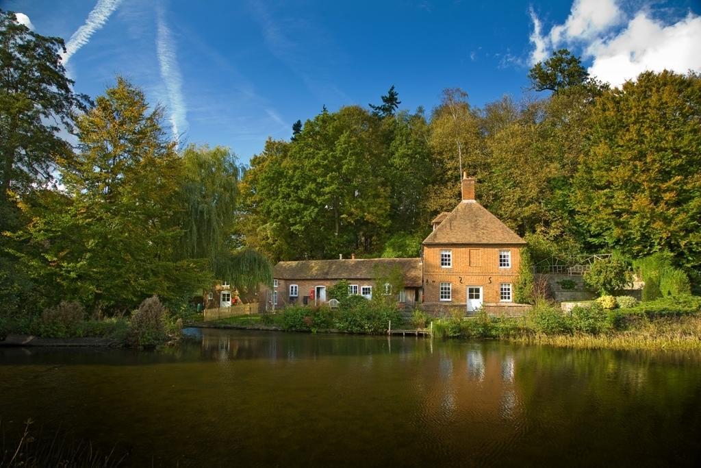 Leeds Castle Holiday Cottages Maidstone Room photo