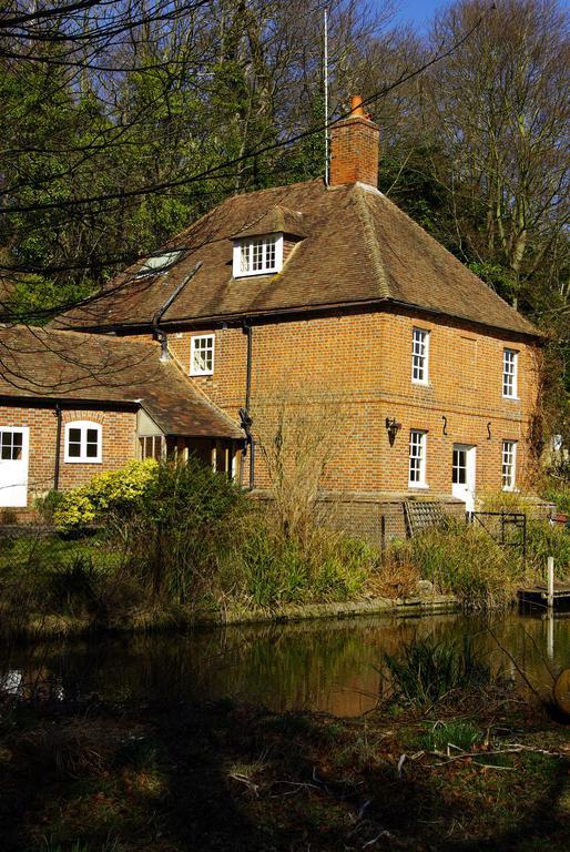 Leeds Castle Holiday Cottages Maidstone Room photo